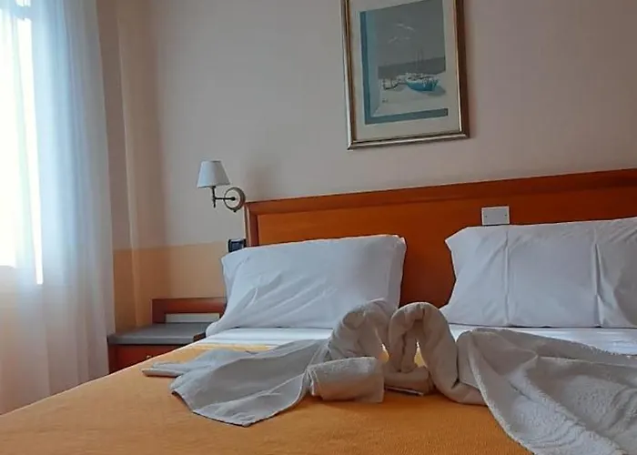 Pacis Bed & Breakfast *