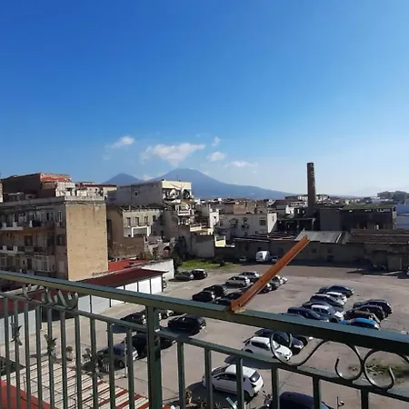 Pacis Bed and Breakfast Νάπολη